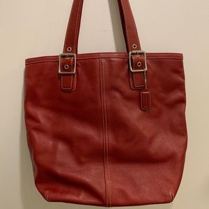 RED LEATHER COACH BAG